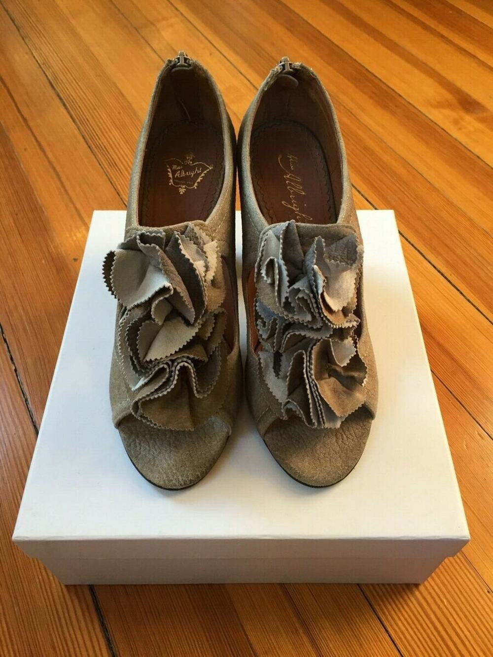 Anthropologie Miss Albright Ruffles - Size 38 Heels Shoes